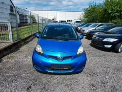 Blau Gebraucht 2011 Toyota Aygo Kleinwagen | 1.800 € (Fairer Preis)