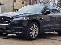 Schwarz Gebraucht 2017 Jaguar F-Pace Pure SUV | 13.000 € (Teuer)