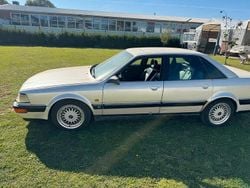 Weiß Gebraucht 1992 Audi V8 Limousine | 10.000 €
