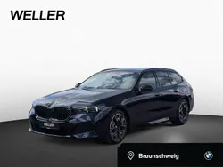 Tansanitblau ii (blau) Neu 2025 BMW 540 M Sport Kombi | 83.970 € (Etwas zu teuer)