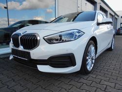 Weiß Gebraucht 2022 BMW 118 Kleinwagen | 18.800 € (Guter Preis)