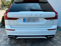 Weiß Gebraucht 2019 Volvo XC60 R-Design SUV | 39.900 € (Etwas zu teuer)