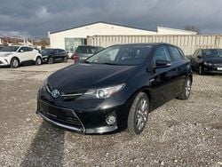 Schwarz Gebraucht 2014 Toyota Auris Hybrid Executive Limousine | 11.590 € (Fairer Preis)