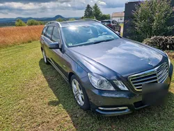 Grau Gebraucht 2012 Mercedes E220 Kombi | 13.600 € (Fairer Preis)