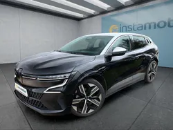 Schwarz Gebraucht 2023 Renault Mégane Limousine | 31.949 € (Teuer)