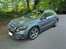 Grau Gebraucht 2017 Mercedes GLA250 Urban SUV | 17.500 € (Superpreis)
