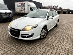 Weiß Gebraucht 2011 Renault Laguna III Dynamique Limousine | 1.550 € (Fairer Preis)