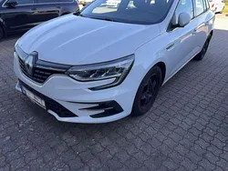 Weiß Gebraucht 2021 Renault Mégane GrandTour Zen Kombi | 15.785 € (Fairer Preis)