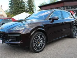 Braun Gebraucht 2019 Porsche Cayenne Turbo SUV | 94.999 € (Teuer)
