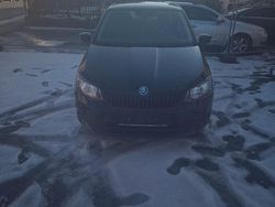 Schwarz Gebraucht 2015 Skoda Fabia Ambition Kleinwagen | 5.000 € (Guter Preis)