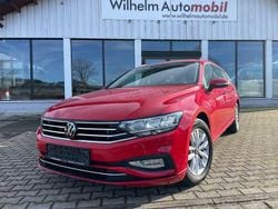 Rot Gebraucht 2023 VW Passat Business Limousine | 19.490 € (Superpreis)