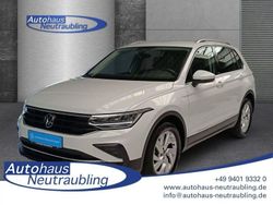 (weiß) pure white uni Gebraucht 2024 VW Tiguan Move SUV | 27.970 € (Superpreis)