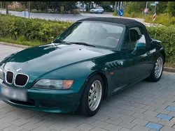 Grün Gebraucht 1996 BMW Z3 Cabrio | 4.000 €