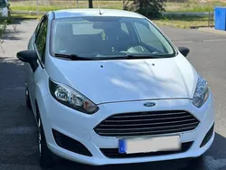 Weiß Gebraucht 2014 Ford Fiesta Kleinwagen | 4.400 € (Fairer Preis)