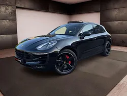 Tiefschwarzmetallic Gebraucht 2016 Porsche Macan GTS SUV | 48.900 € (Fairer Preis)