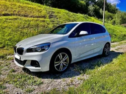 Weiß Gebraucht 2017 BMW 220 Active Tourer M Sport Van / Kleinbus | 15.400 € (Guter Preis)
