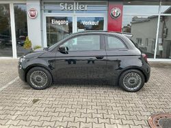 Onyx schwarz Gebraucht 2022 Fiat 500e Icon Limousine | 18.490 € (Guter Preis)