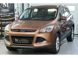 Braun Gebraucht 2014 Ford Kuga Titanium SUV | 16.499 € (Etwas zu teuer)