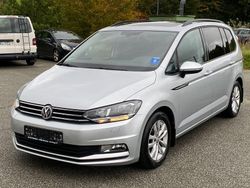 Silber Gebraucht 2016 VW Touran Comfortline Van / Kleinbus | 13.990 € (Fairer Preis)