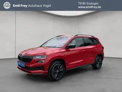 Rot Gebraucht 2024 Skoda Karoq SportLine SUV | 34.590 € (Etwas zu teuer)