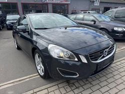 Grau Gebraucht 2011 Volvo S60 Summum Limousine | 8.000 € (Fairer Preis)