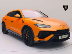 Arancio borealis Gebraucht 2023 Lamborghini Urus SUV | 309.900 € (Fairer Preis)