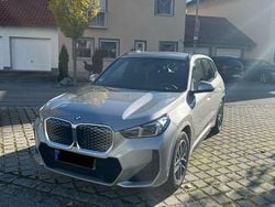 Silber Gebraucht 2025 BMW iX1 M Sport SUV | 46.500 € (Guter Preis)