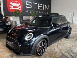 Enigmatic black metallic Gebraucht 2023 Mini Cooper S Classic Kleinwagen | 25.990 € (Fairer Preis)