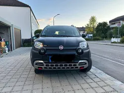 Schwarz Gebraucht 2022 Fiat Panda Cross Cross Kleinwagen | 16.500 €