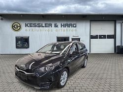 Zilinaschwarz met. Gebraucht 2023 Kia Ceed Sportswagon Vision Kombi | 22.022 € (Guter Preis)