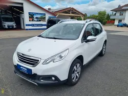 Weiß Gebraucht 2015 Peugeot 2008 Allure SUV | 10.490 € (Fairer Preis)