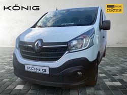 Weiß Gebraucht 2021 Renault Trafic Van / Kleinbus | 17.999 € (Fairer Preis)