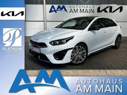 Carraraweiß Neu 2025 Kia Ceed GT GT-Line Limousine | 31.490 € (Fairer Preis)