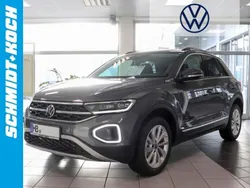 Grau Gebraucht 2024 VW T-Roc Style SUV | 36.999 € (Teuer)