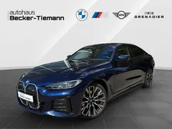 Blau Gebraucht 2022 BMW i4 Sport Line Limousine | 41.409 € (Fairer Preis)