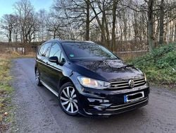 Schwarz Gebraucht 2018 VW Touran R-line Van / Kleinbus | 16.900 € (Guter Preis)