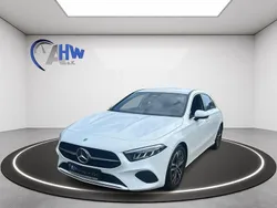 Weiß Gebraucht 2023 Mercedes A180 Advanced Limousine | 23.970 € (Fairer Preis)