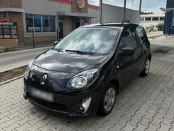 Schwarz Gebraucht 2011 Renault Twingo Kleinwagen | 1.950 €