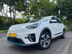 Schneeweiß Gebraucht 2021 Kia e-Niro 2 SUV | 21.444 € (Superpreis)