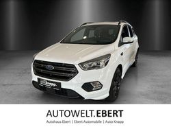 Weiß Gebraucht 2017 Ford Kuga ST-Line SUV | 16.790 € (Fairer Preis)