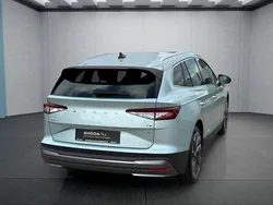 Silber Gebraucht 2022 Skoda Enyaq iV SUV | 37.149 € (Fairer Preis)