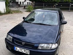 Blau Gebraucht 2000 Mazda 323 Kleinwagen | 2.250 € (Superpreis)