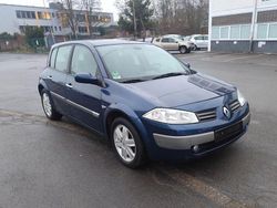 Blau Gebraucht 2004 Renault Mégane II Limousine | 1.800 € (Fairer Preis)