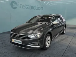 Grau Gebraucht 2022 VW Passat Alltrack Kombi | 39.440 € (Teuer)