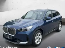 Blau Gebraucht 2025 BMW iX1 Comfort Edition SUV | 49.089 € (Fairer Preis)