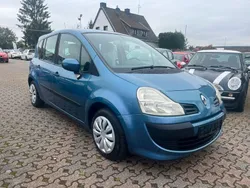 Blau Gebraucht 2008 Renault Grand Modus Authentique Van / Kleinbus | 3.450 €