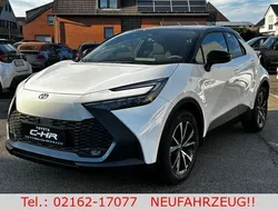 Weiß Neu 2025 Toyota C-HR Team SUV | 41.290 € (Fairer Preis)
