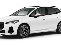 Weiß Gebraucht 2024 BMW 223 Active Tourer Comfort Edition Van / Kleinbus | 43.752 € (Etwas zu teuer)