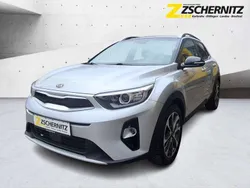 (b4s) seidensilber/schwarz Gebraucht 2018 Kia Stonic Platinum Edition SUV | 12.990 € (Fairer Preis)