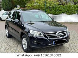 Schwarz Gebraucht 2010 VW Tiguan SUV | 5.000 € (Etwas zu teuer)